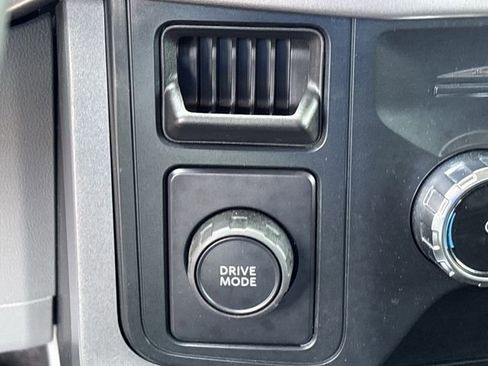 Used 2025 Ford F150 XLT w/ Equipment Group 302A MID RWD image 22