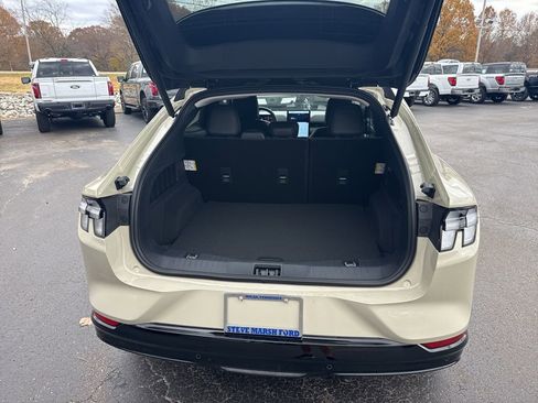 New 2025 Ford Mustang Mach-E Premium w/ Sport Appearance Package AWD/4WD image 17