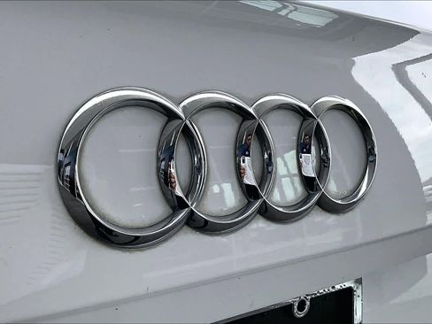 Used 2020 Audi Q5 2.0T Premium Plus w/ Premium Plus Package image 29