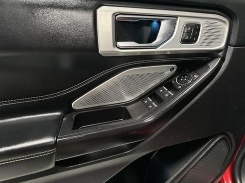 Used 2020 Ford Explorer ST w/ ST Street Pack image 34