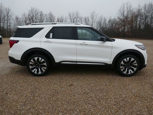 New 2026 Ford Explorer Platinum w/ LUX Leather Package image 3