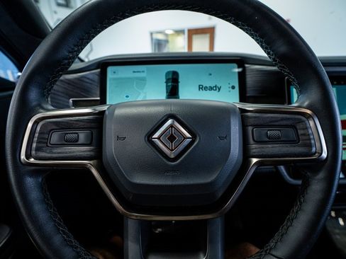 Used 2022 Rivian R1T Launch Edition image 44