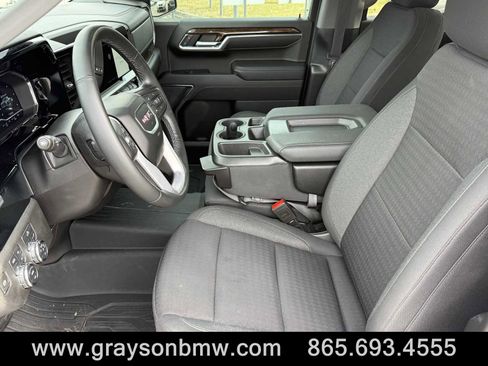 Used 2023 GMC Sierra 1500 Elevation image 10