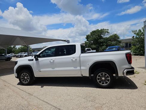 Used 2025 GMC Sierra 1500 AT4 AWD/4WD image 5