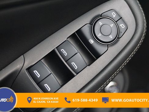 Used 2023 Buick Encore GX Select w/ Sport Touring Package FWD image 18