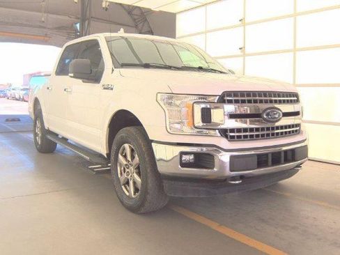 Used 2018 Ford F150 XLT w/ Equipment Group 302A Luxury image 2