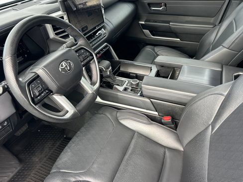 Used 2023 Toyota Tundra Platinum w/ Advanced Package AWD/4WD image 9