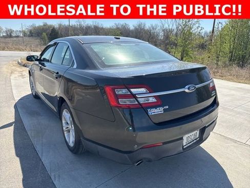 Used 2014 Ford Taurus SEL w/ Equipment Group 201A image 5