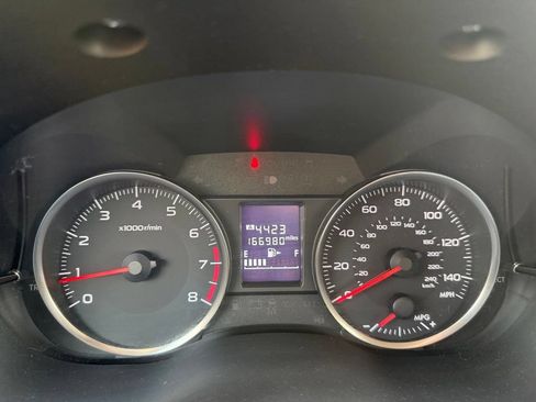 Used 2016 Subaru Crosstrek 2.0i Premium AWD/4WD image 36