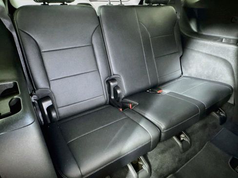 Used 2026 Chevrolet Traverse LT AWD/4WD image 25