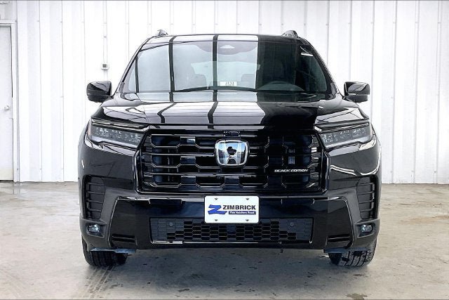 New 2026 Honda Pilot Black Edition image 3