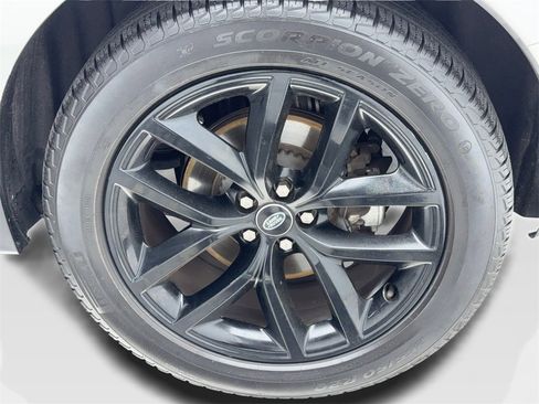 Used 2024 Land Rover Range Rover Velar S image 53