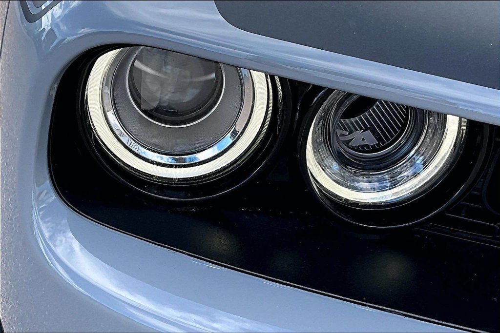 Used 2021 Dodge Challenger R/T Scat Pack w/ T/A Package RWD image 23