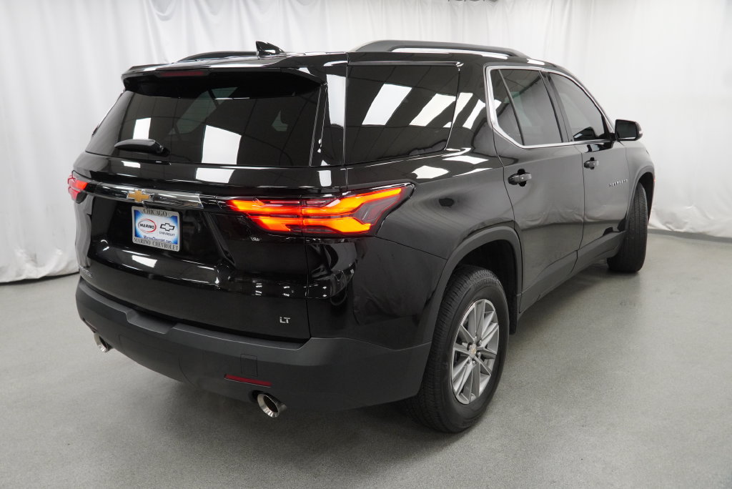 Used 2023 Chevrolet Traverse LT FWD image 12