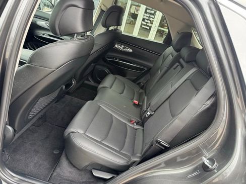 Certified 2024 Genesis GV70 2.5T image 36