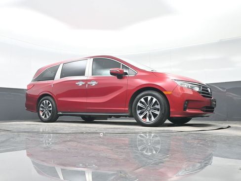 Used 2022 Honda Odyssey EX-L image 32