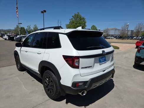 Certified 2023 Honda Passport TrailSport image 6