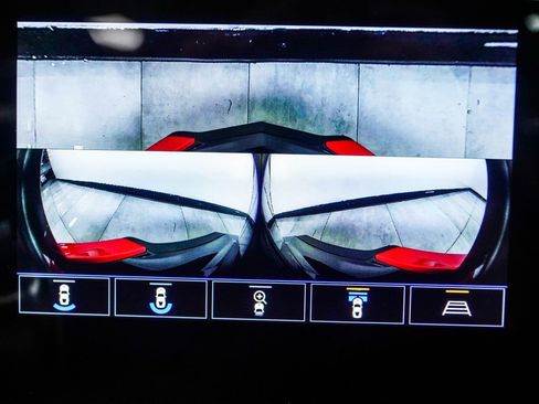 Used 2021 Chevrolet Corvette Stingray Premium Cpe w/ Z51 Performance Package RWD image 36