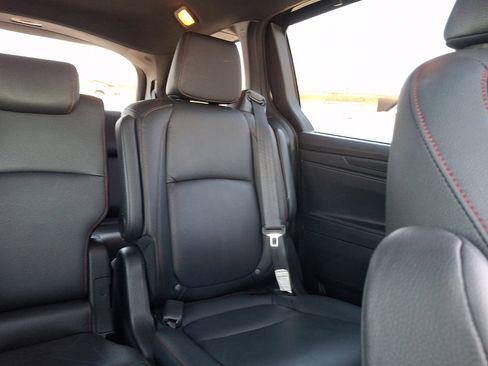 Used 2024 Honda Odyssey Sport image 16