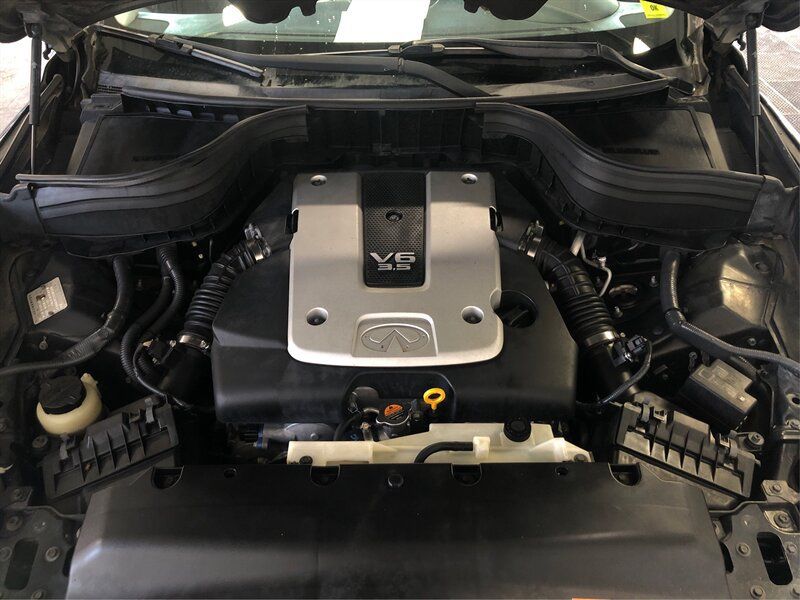 Used 2009 INFINITI EX35 Journey w/ Technology Pkg RWD image 11