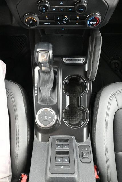 Used 2024 Ford Bronco Big Bend AWD/4WD image 11