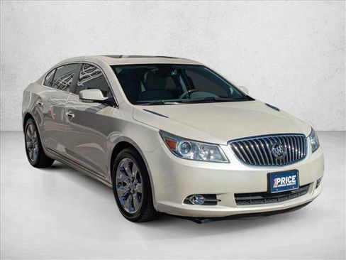 Used 2013 Buick LaCrosse Premium w/ Driver Confidence Package image 3
