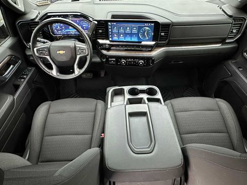 Used 2024 Chevrolet Silverado 2500 LT image 18
