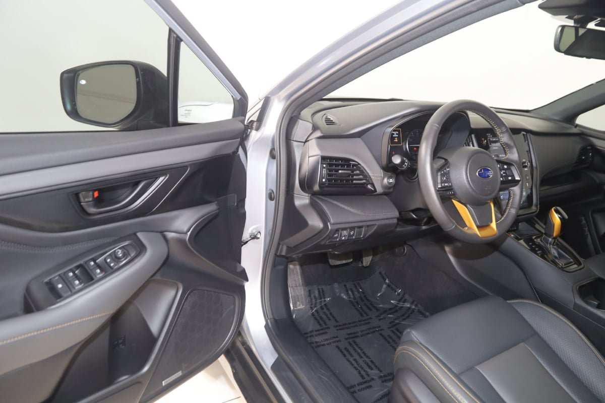 Used 2025 Subaru Outback Wilderness AWD/4WD image 43