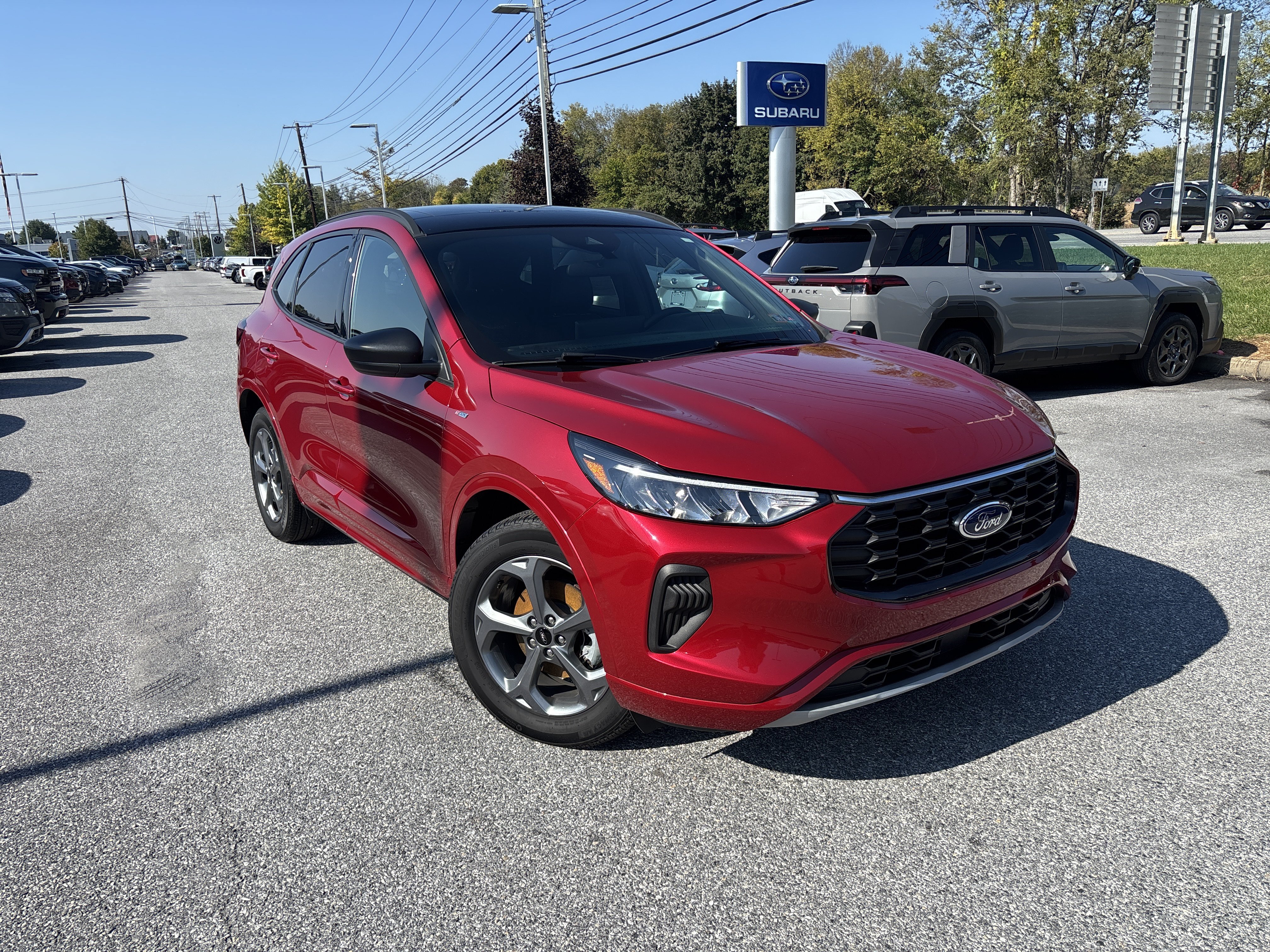 Used 2023 Ford Escape ST-Line w/ Tech Pack #1 AWD/4WD image 18