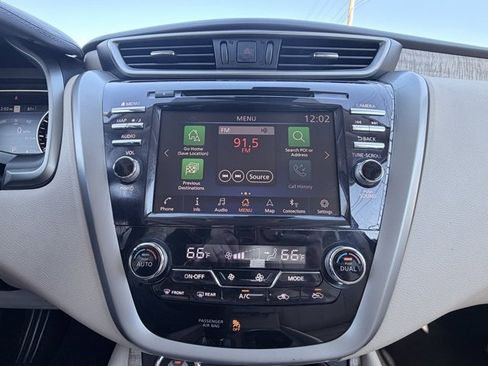 Certified 2019 Nissan Murano SL w/ SL Technology Package image 17