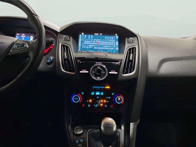 Used 2017 Ford Focus RS AWD/4WD image 24