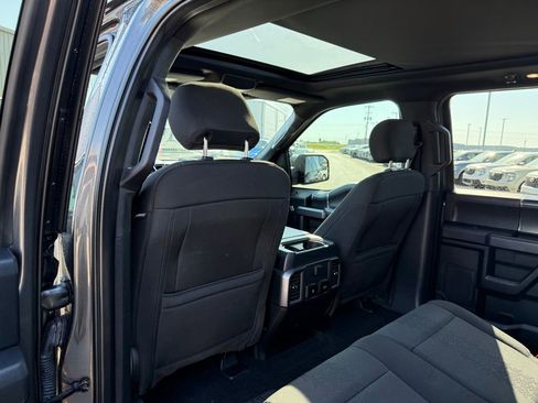 Used 2019 Ford F150 XLT w/ Equipment Group 302A Luxury AWD/4WD image 9