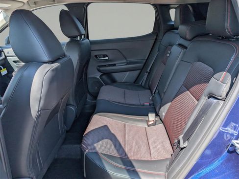 New 2026 Nissan Kicks SR image 14