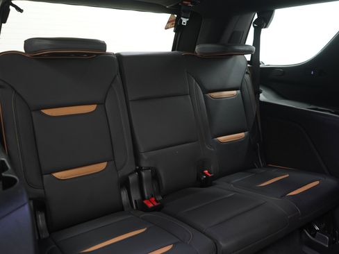 Used 2022 GMC Yukon AT4 AWD/4WD image 13