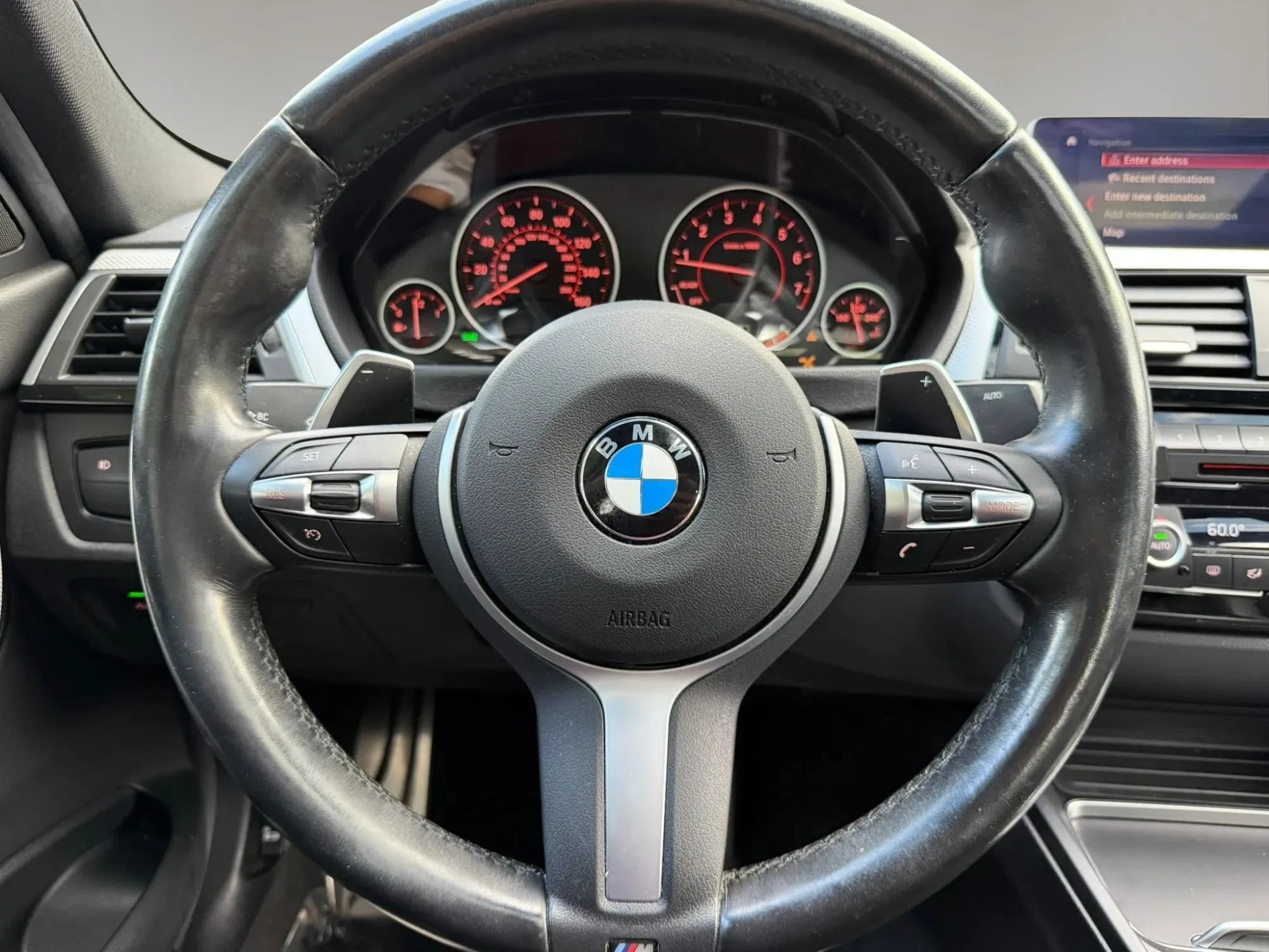 Used 2018 BMW 330i Sedan w/ M Sport Package RWD image 20