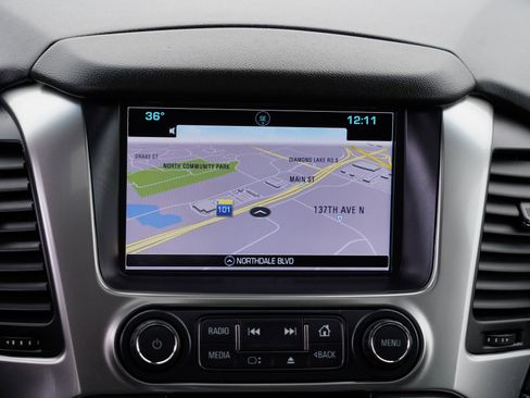 Used 2018 Chevrolet Tahoe LT image 22