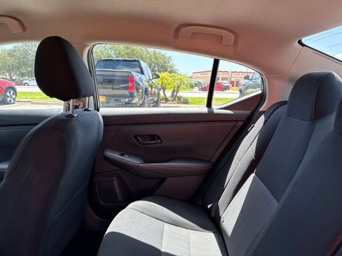 Used 2025 Nissan Sentra SV FWD image 20