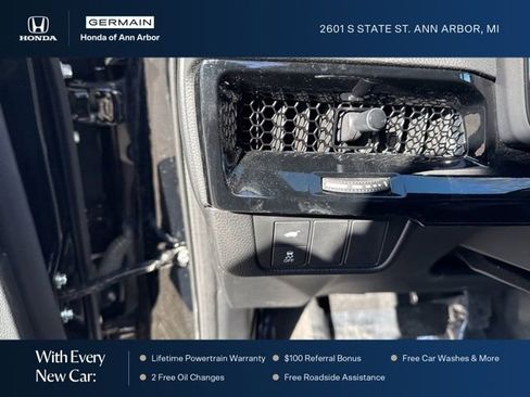 Certified 2025 Honda CR-V Sport Touring image 19