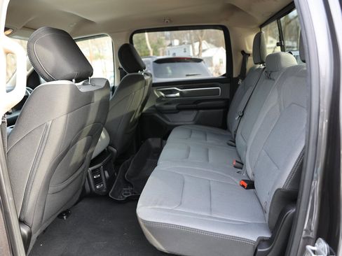 Used 2019 RAM 1500 Big Horn image 23