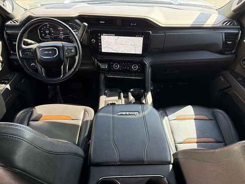 Used 2025 GMC Sierra 2500 AT4 AWD/4WD image 19
