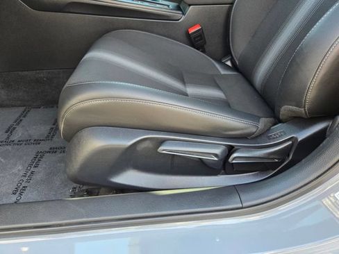 Used 2025 Honda Civic Sport image 15