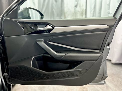 Used 2020 Volkswagen Jetta R-Line image 31