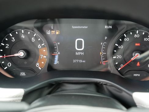 Used 2025 Jeep Compass Limited AWD/4WD image 21