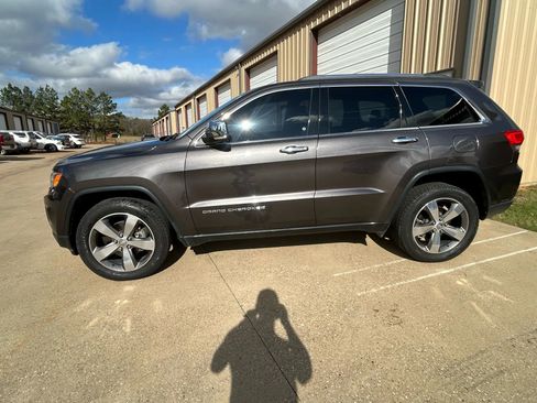 Used 2015 Jeep Grand Cherokee Limited image 3