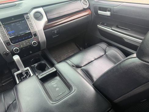 Used 2014 Toyota Tundra Limited w/ Limited Premium Package image 17