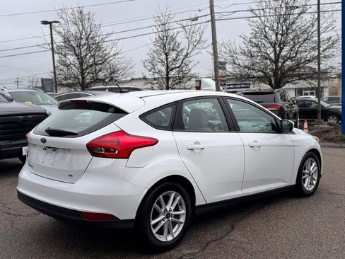 Used 2015 Ford Focus SE FWD image 6