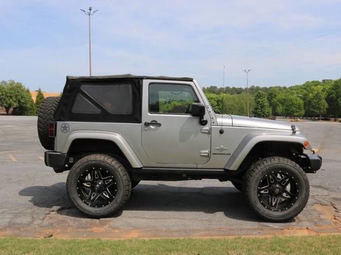 Used 2014 Jeep Wrangler Sport image 44