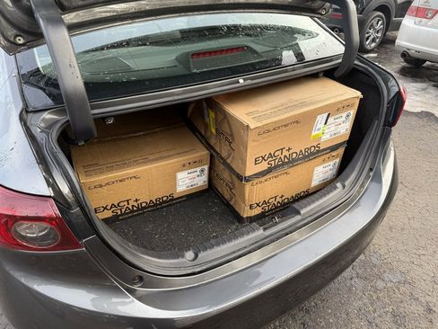 Used 2018 MAZDA MAZDA3 Touring image 5