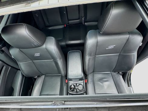 Used 2023 Chrysler 300 S w/ Comfort Group RWD image 11