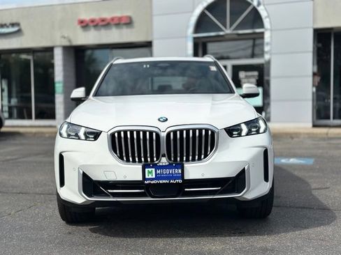 Used 2026 BMW X5 xDrive40i AWD/4WD image 9